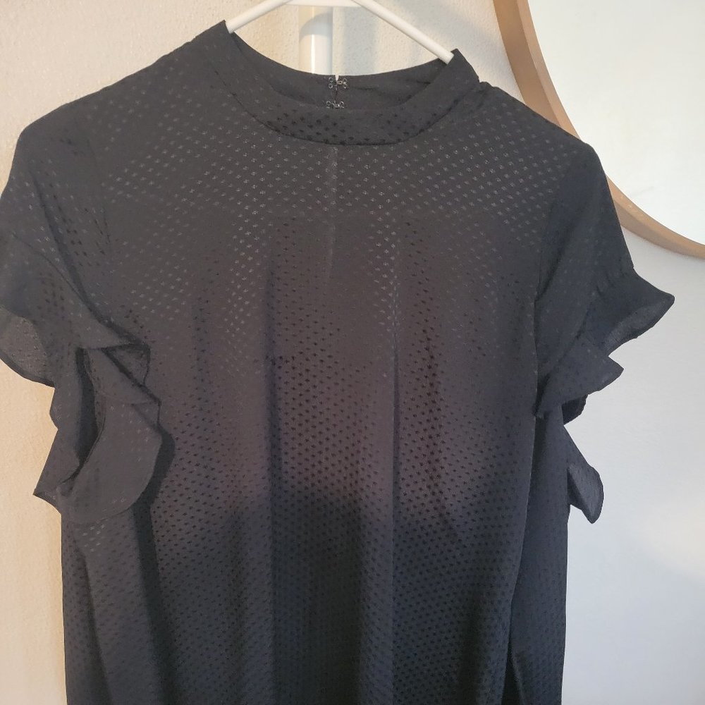 Express Dress Shirt - Black dots Detail Size S